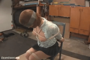 www.escapevideos.com - Daisy Pantyhose Hood thumbnail